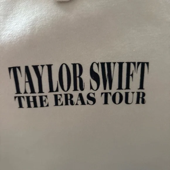 Taylor Swift The Eras Tour Cream Beige Hoodie Women Sweatshirt Size XLarge - Picture 4 of 5